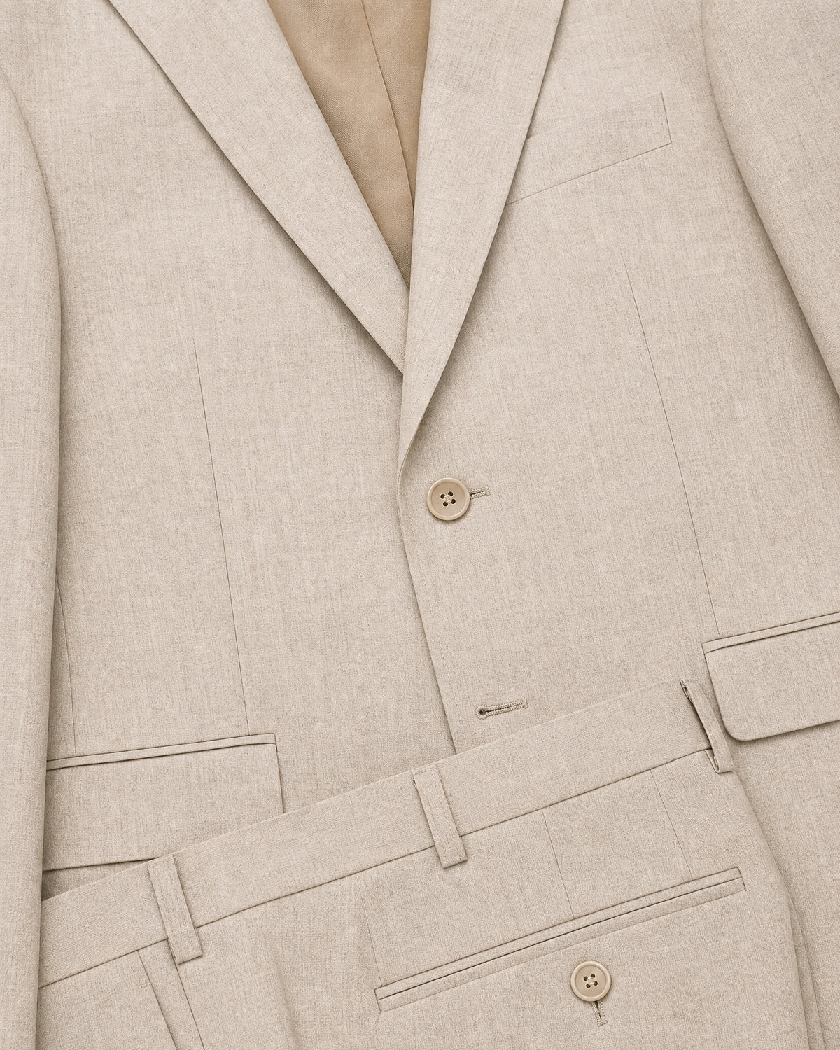 Costume deux pièces beige fil à fil - détail